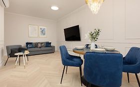 Lux Apartment Niemcewicza with AC&Balcony Warsaw Ochota by Noclegi Renters